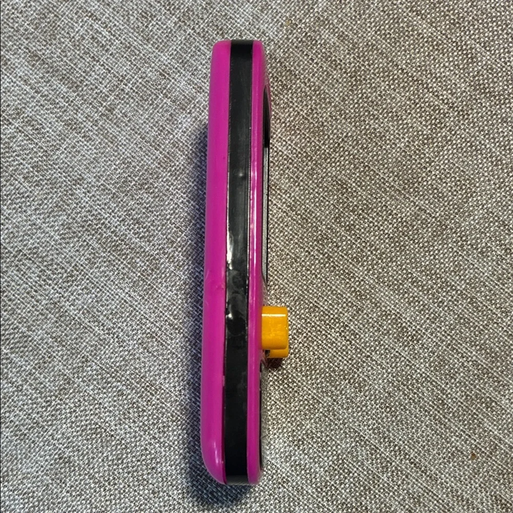 Classic Pink Water Game Phone
